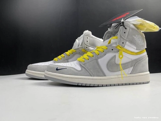 Cheap Husky Smoke Switch Air Jordan 1 High CW6576-100 Light 0810